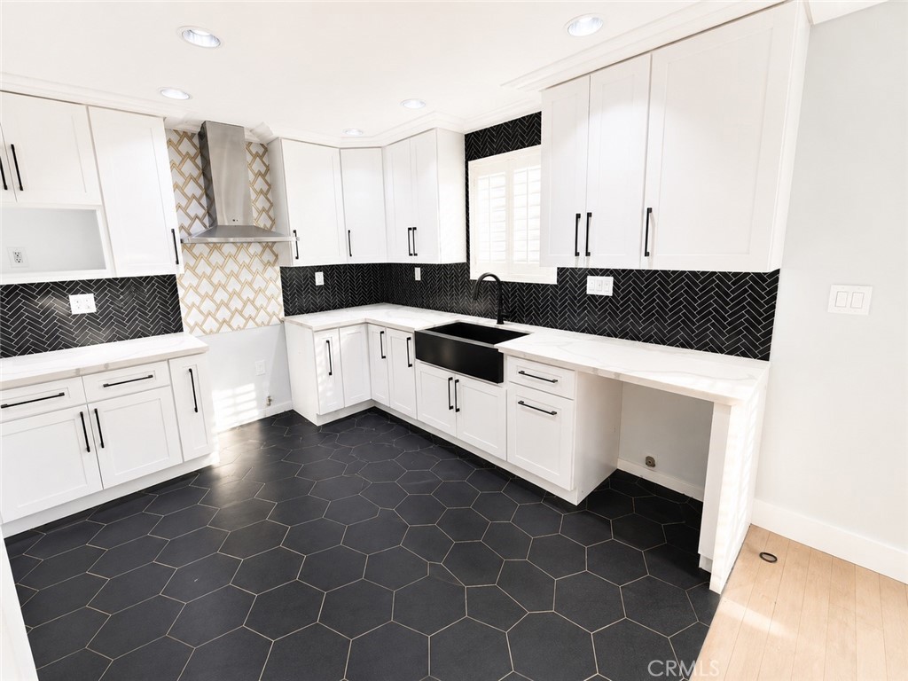 3602 Chapelle Property Photo 2