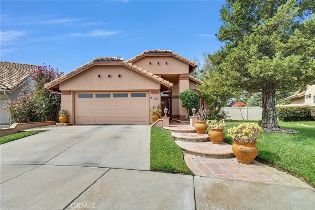 1523 Paradise Island Property Photo 1