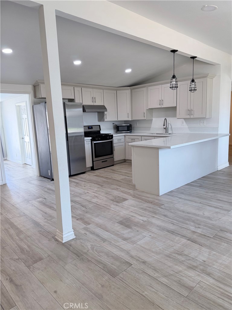 2045 Capri Property Photo 8