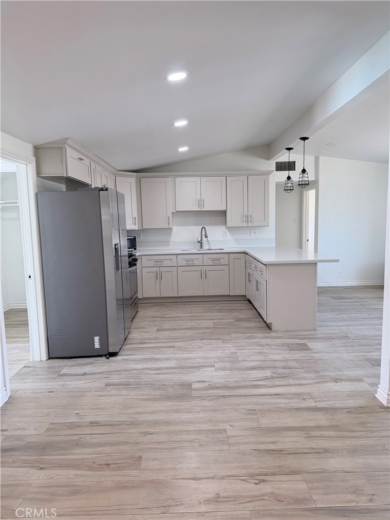 2045 Capri Property Photo 10