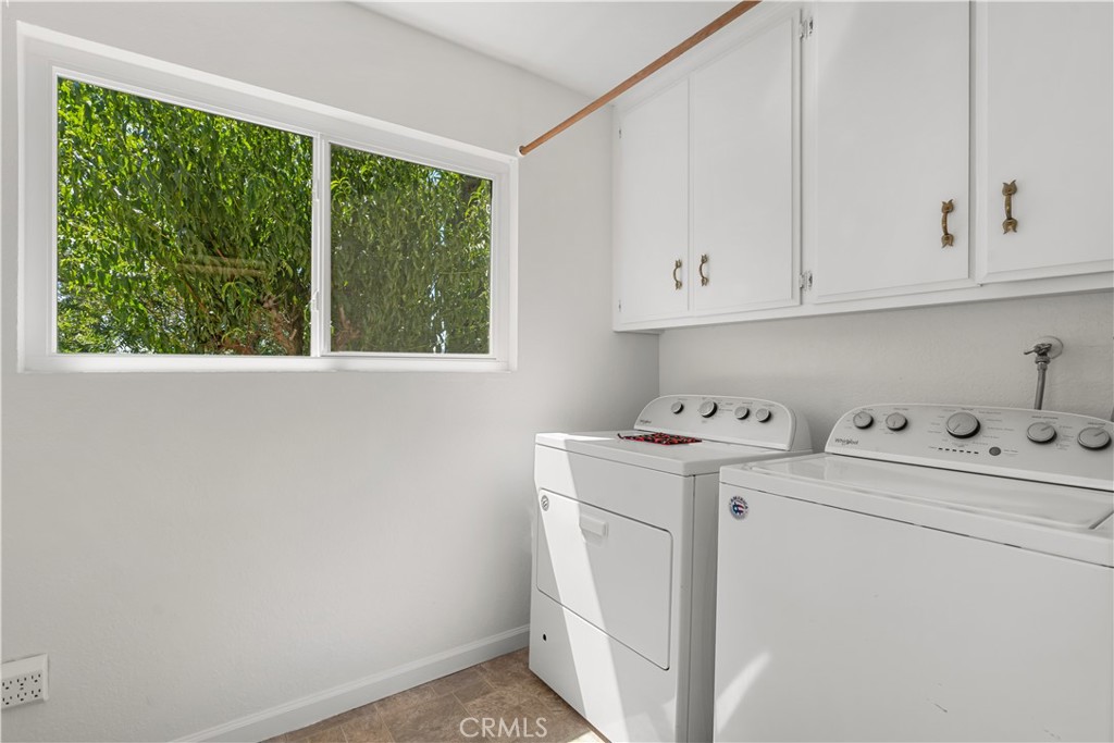 747 N Greenwood Avenue Property Photo 17