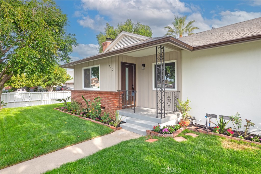 643 San Bernardino Avenue Property Photo 6