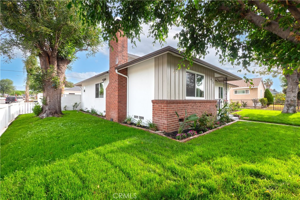 643 San Bernardino Avenue Property Photo 8