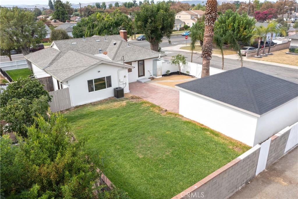 643 San Bernardino Avenue Property Photo 11