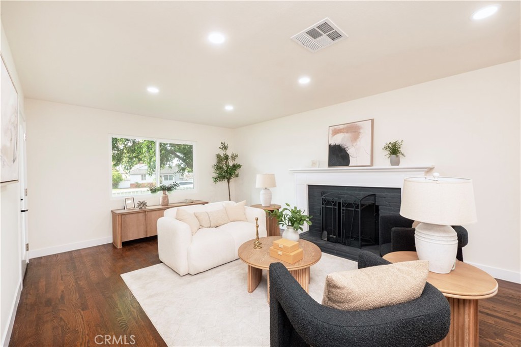 643 San Bernardino Avenue Property Photo 18