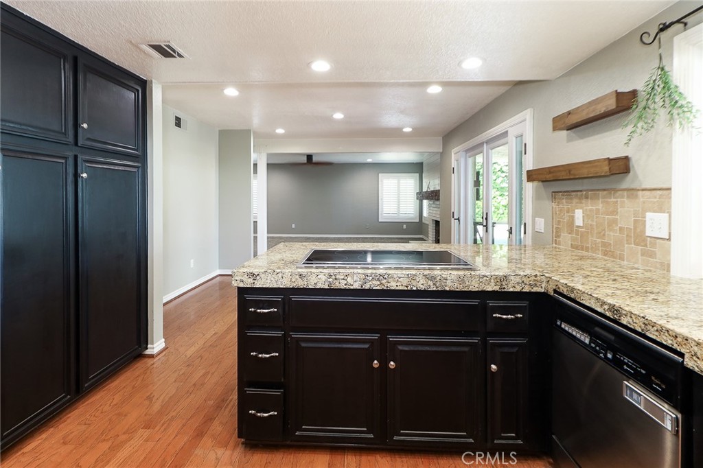 5341 Aquamarine Property Photo 15