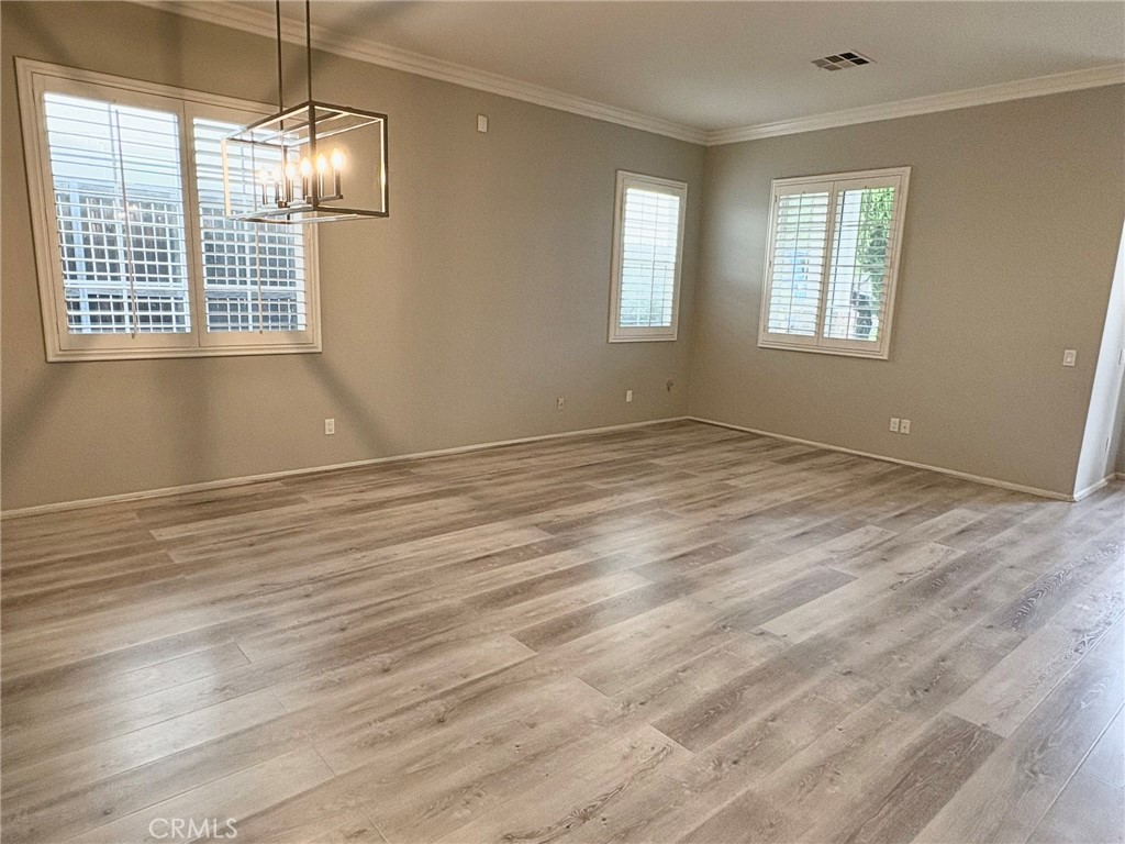 12169 Wembley Court Property Photo 5