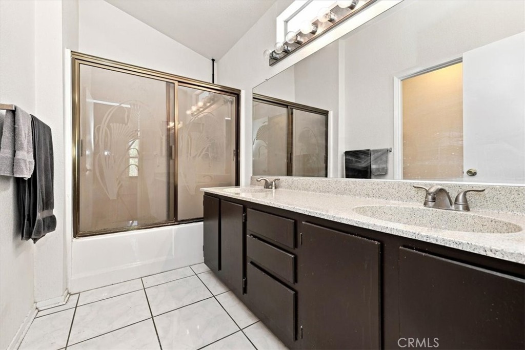 13962 Green Vista Property Photo 22