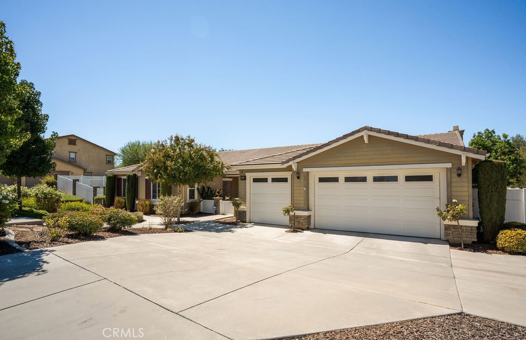 31645 Melvin Street Property Photo 3