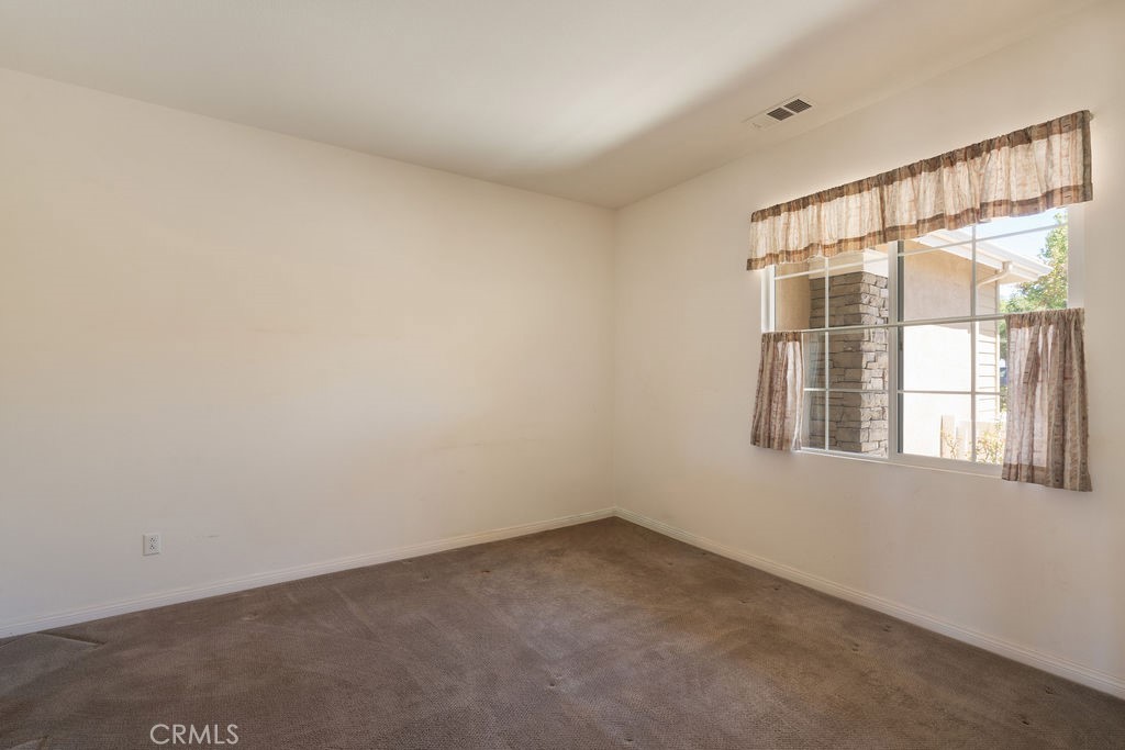 31645 Melvin Street Property Photo 9