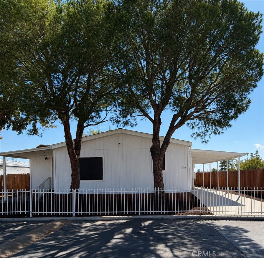 22838 Bear Valley 22 Property Photo 1