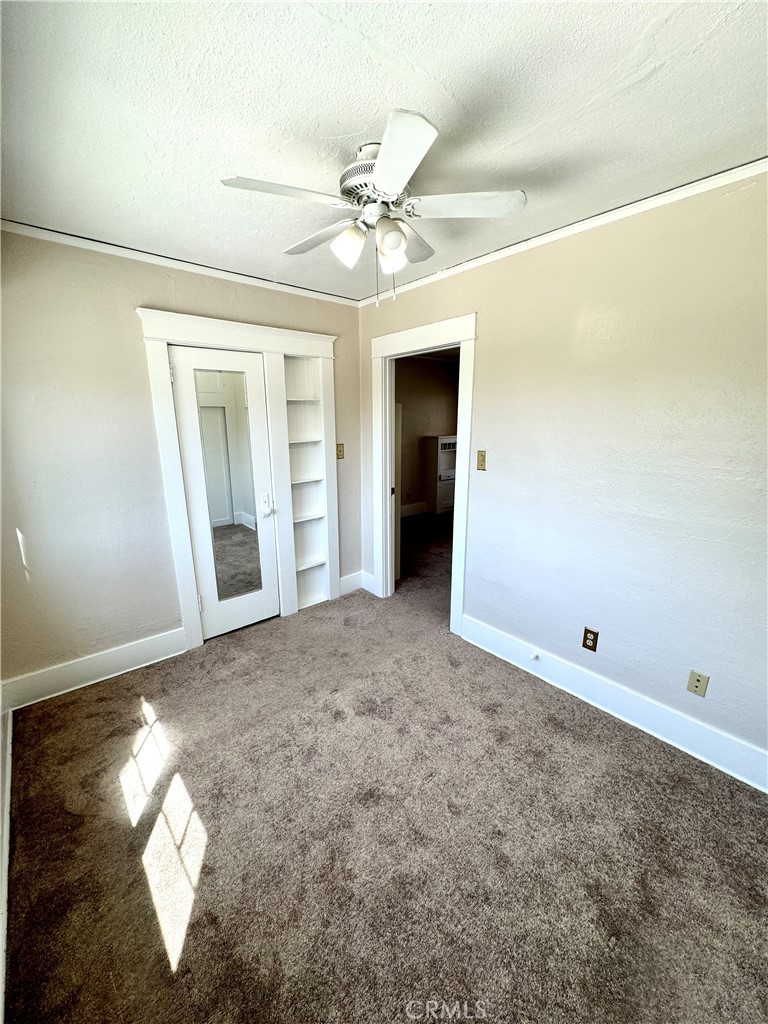 150 W 9th 1 Property Photo 6