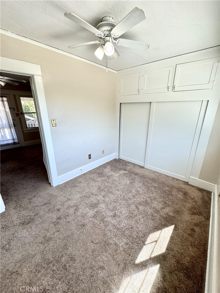 150 W 9th 1 Property Photo 7