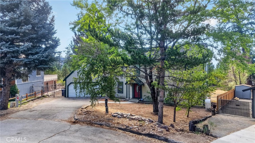 1120 Gold Mountain Drive Property Photo 4