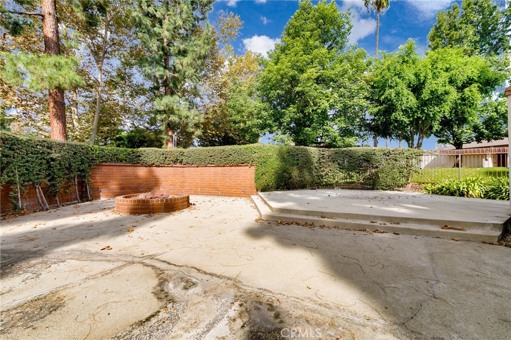 1439 Fredericks Property Photo 25
