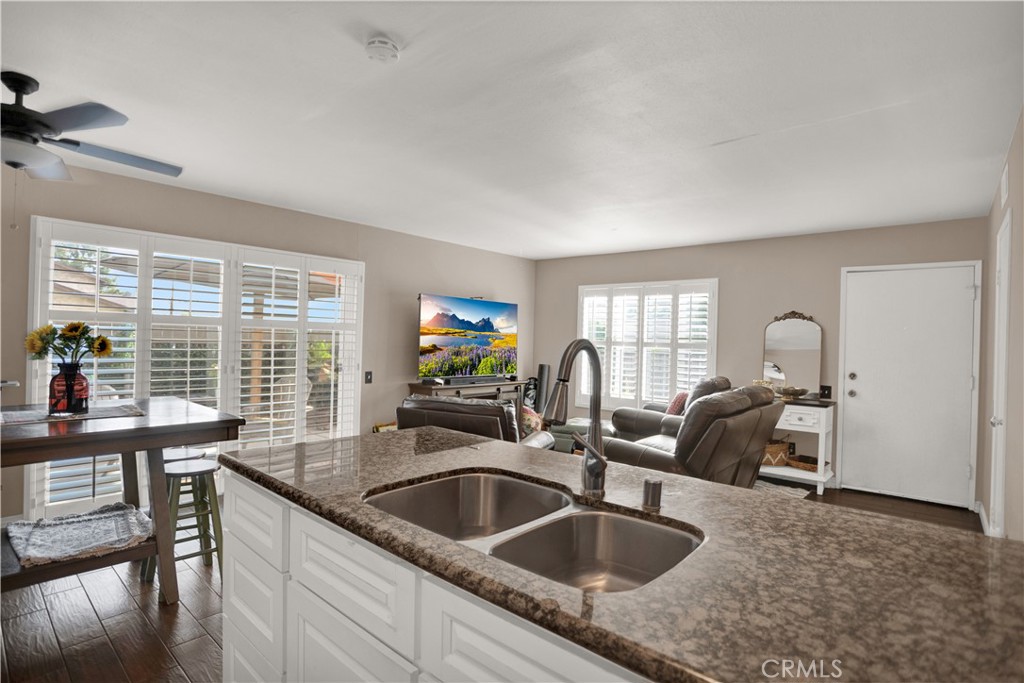 4503 Donner Court Property Photo 6