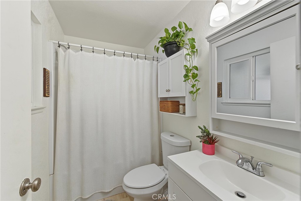 7363 Berkshire Avenue Property Photo 22
