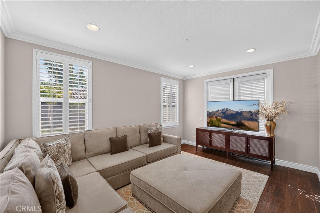 7126 Pasture Court Property Photo 6