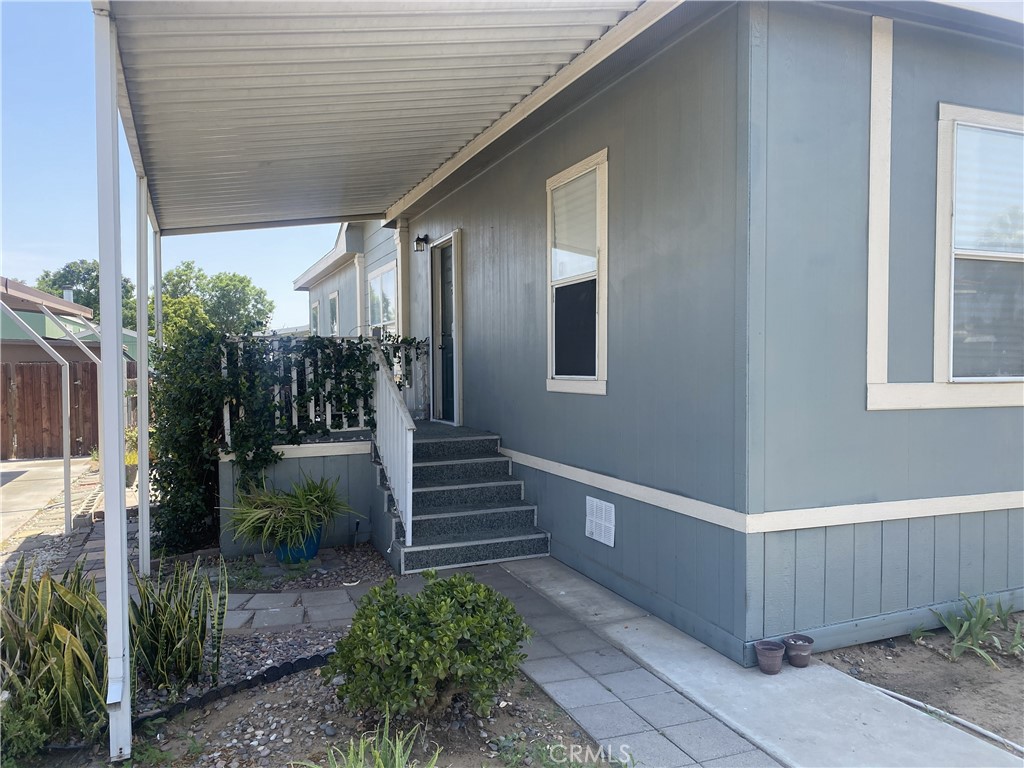 1155 S Riverside Drive 76 Property Photo 1