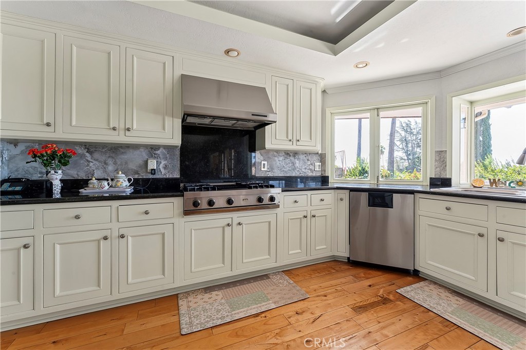8399 Jennet Property Photo 13