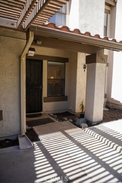 9785 Louise Way Property Photo 3