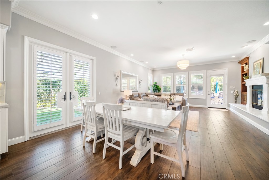 2505 Featherwood Street Property Photo 19