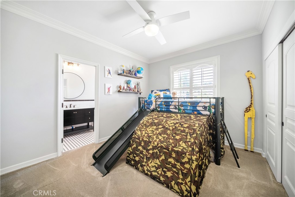 2505 Featherwood Street Property Photo 51
