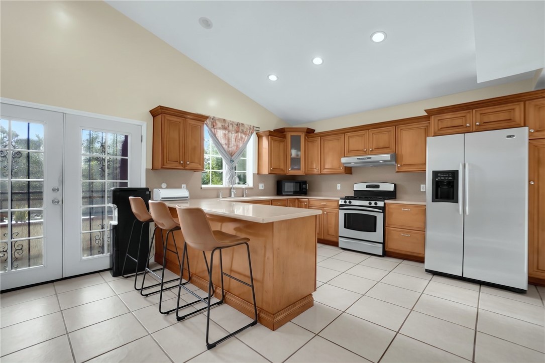 819 S Olive Avenue Property Photo 18