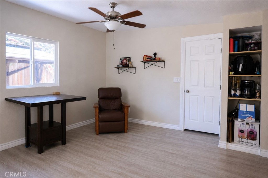 1216 San Jacinto Property Photo 13