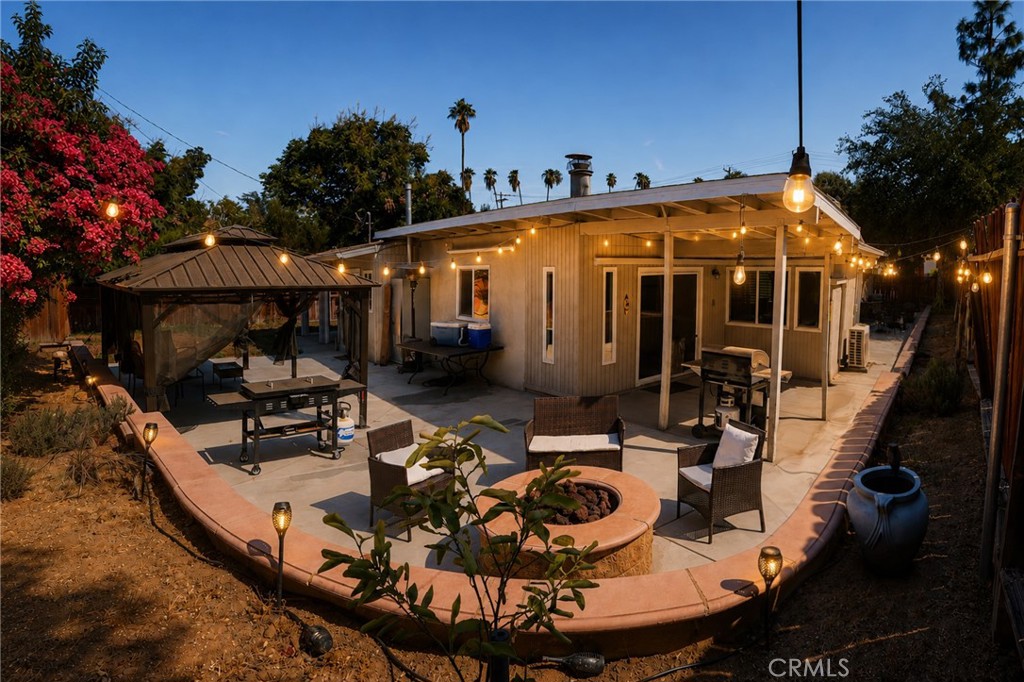 1216 San Jacinto Property Photo 18