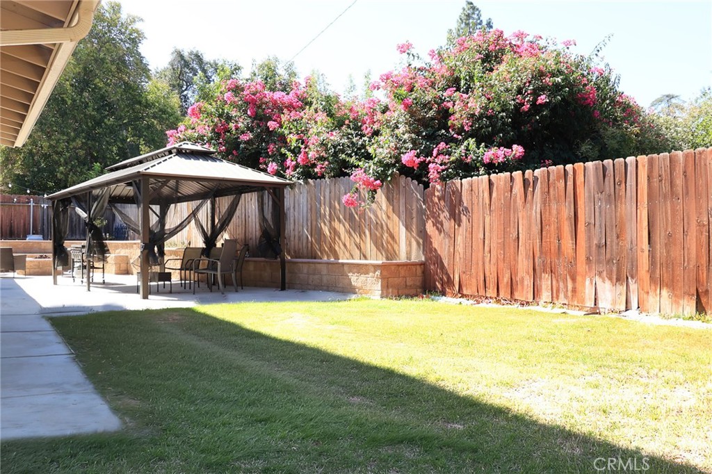 1216 San Jacinto Property Photo 22