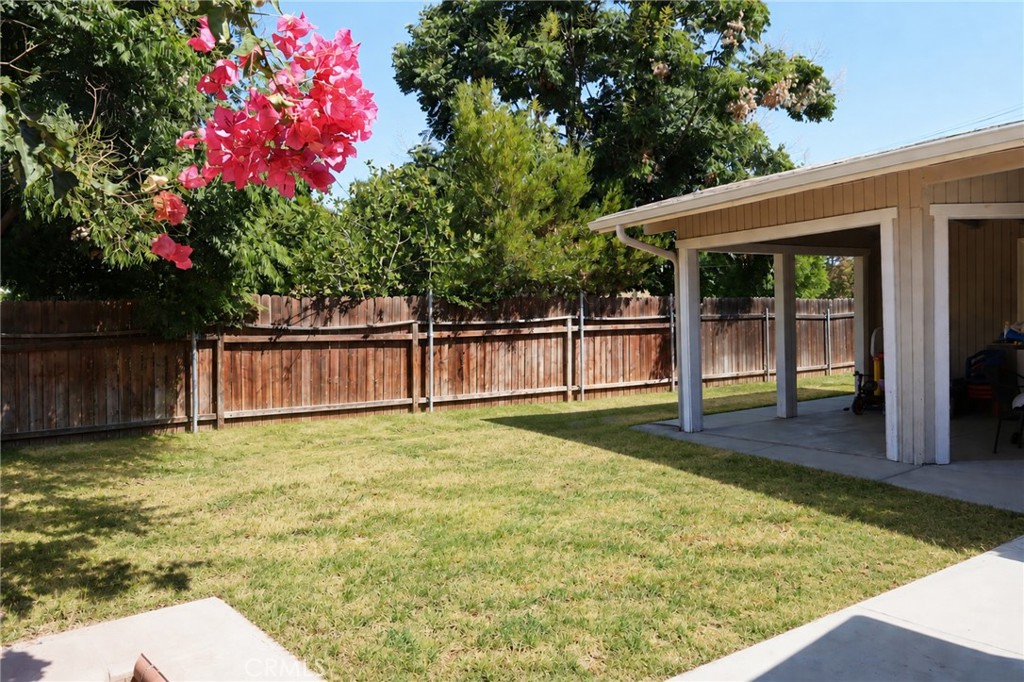 1216 San Jacinto Property Photo 23