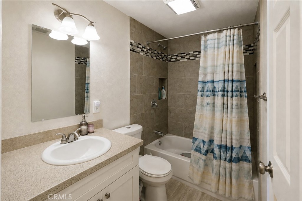 1216 San Jacinto Property Photo 27