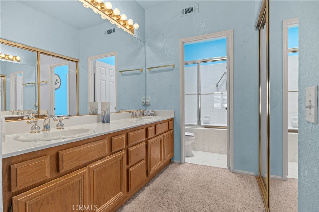 1062 Sheffield Place Property Photo 11