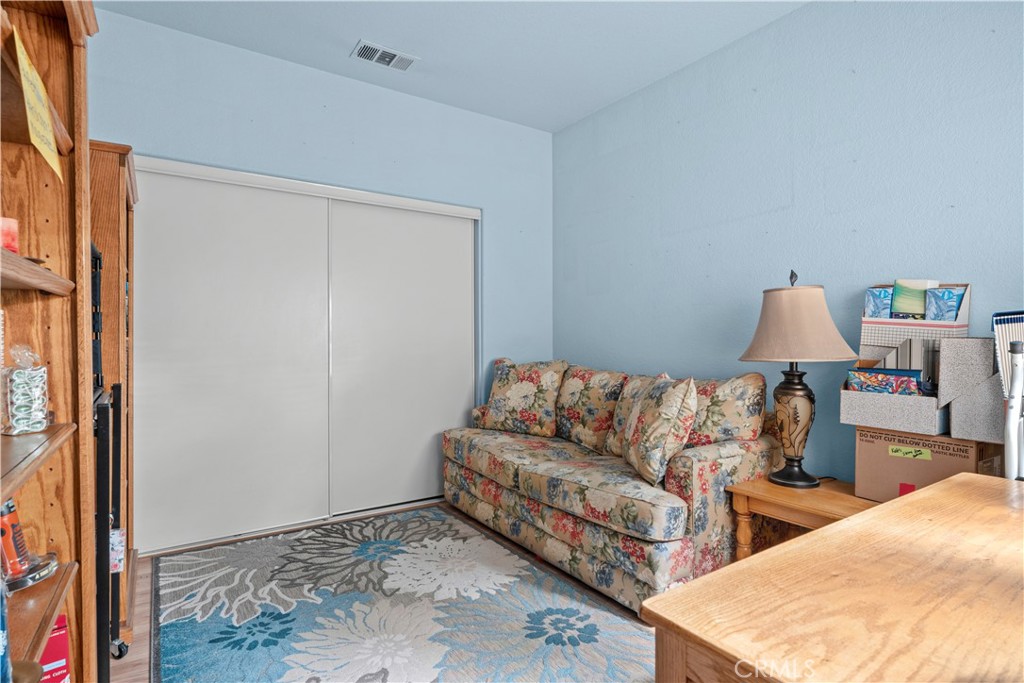 1062 Sheffield Place Property Photo 14