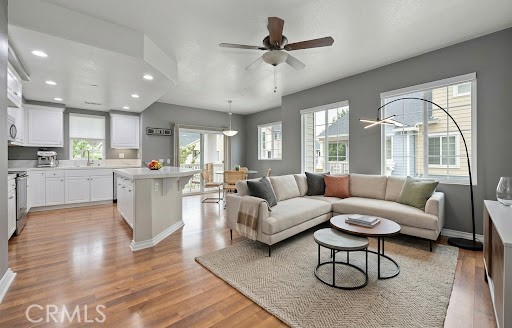 15901 Fountain Property Photo 2