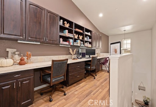 15901 Fountain Property Photo 3