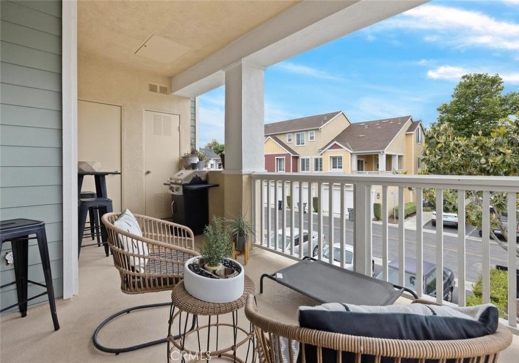 15901 Fountain Property Photo 6
