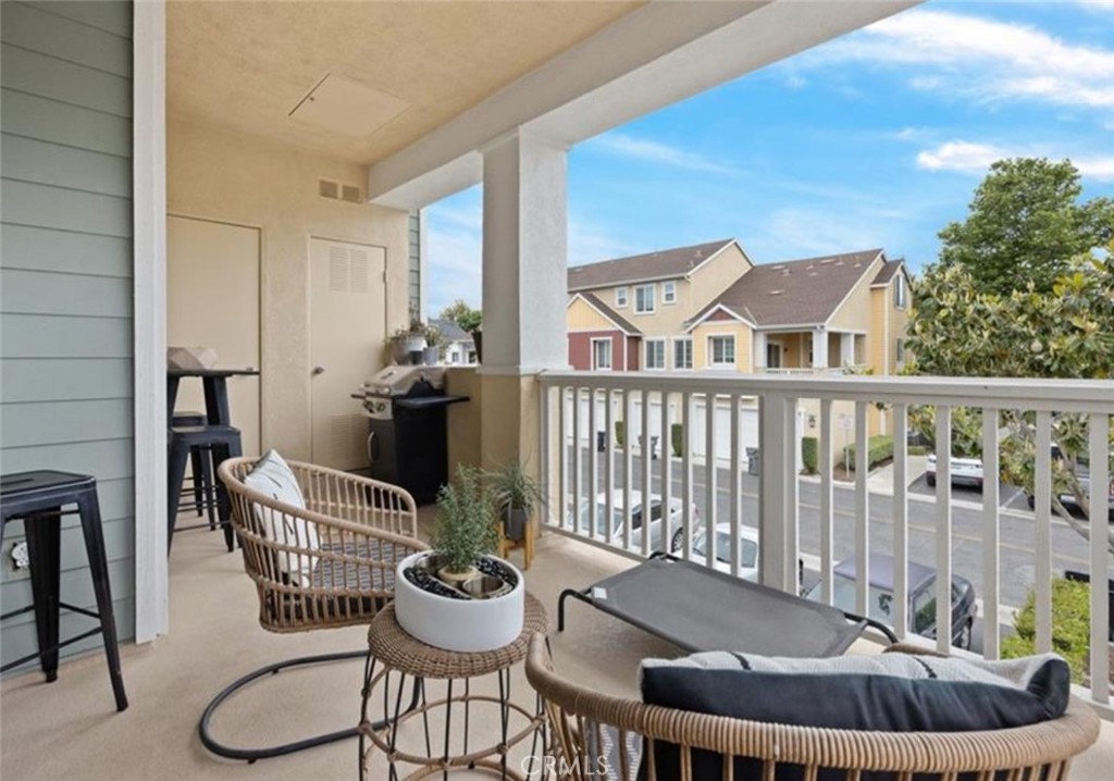 15901 Fountain Property Photo 6
