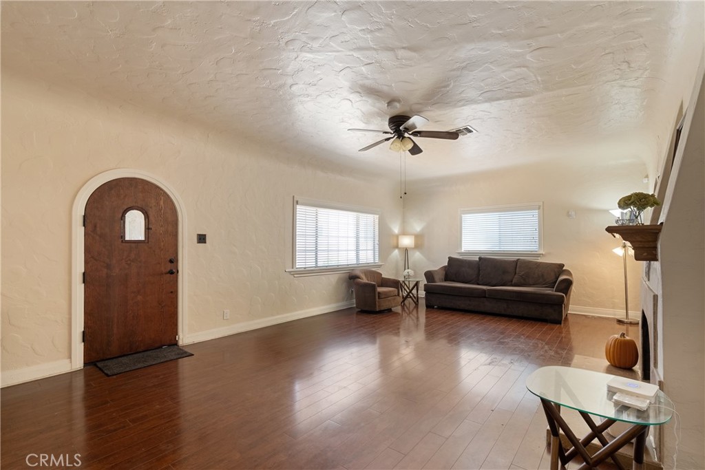 5330 Huntington S Property Photo 5