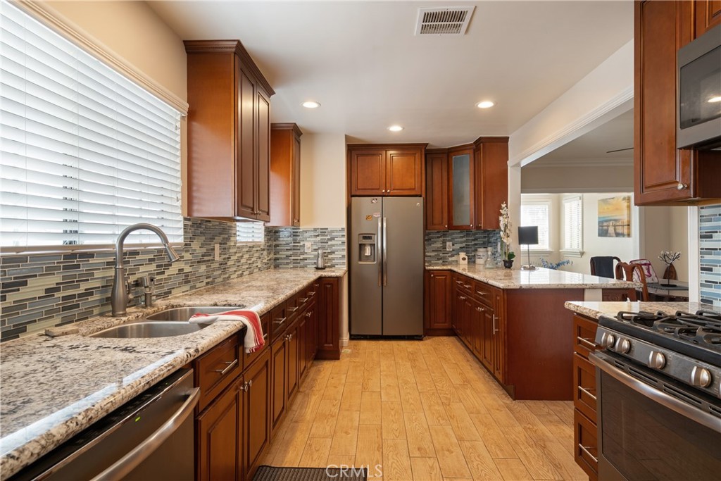 5330 Huntington S Property Photo 10