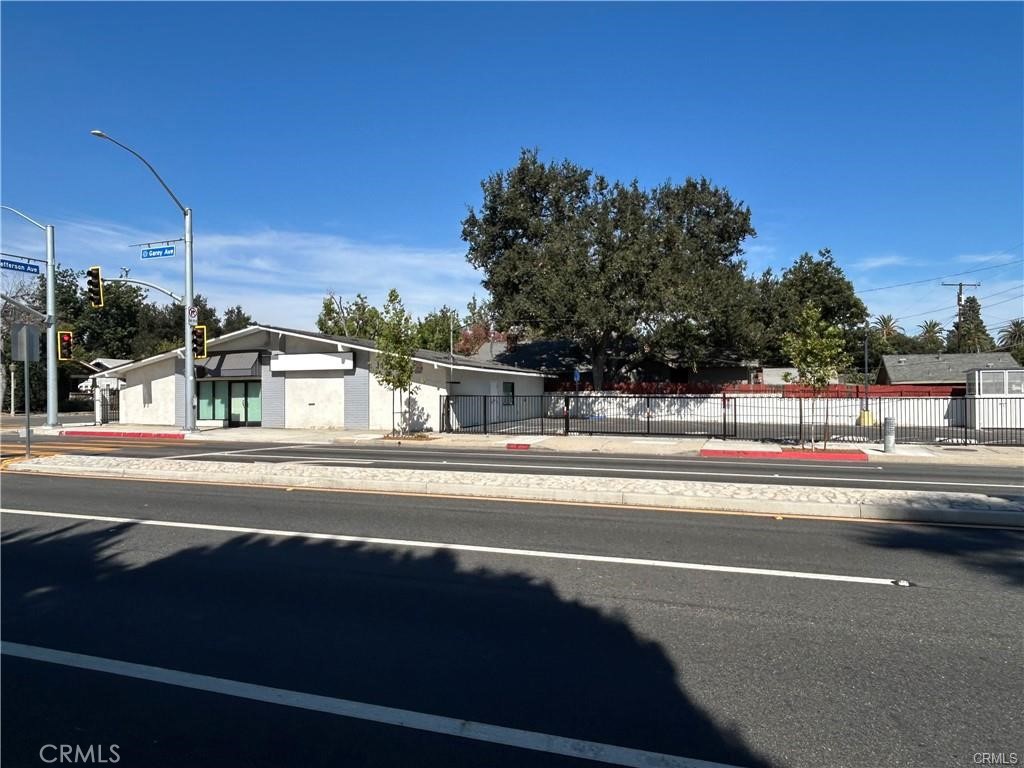 1192 N Garey Property Photo 1