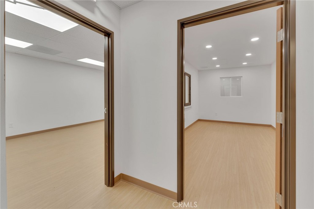 1192 N Garey Property Photo 12