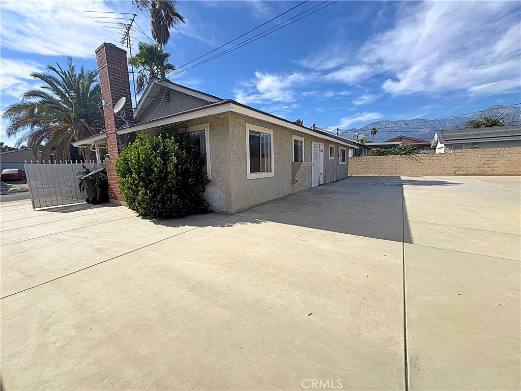 8469 Edwin Property Photo 17