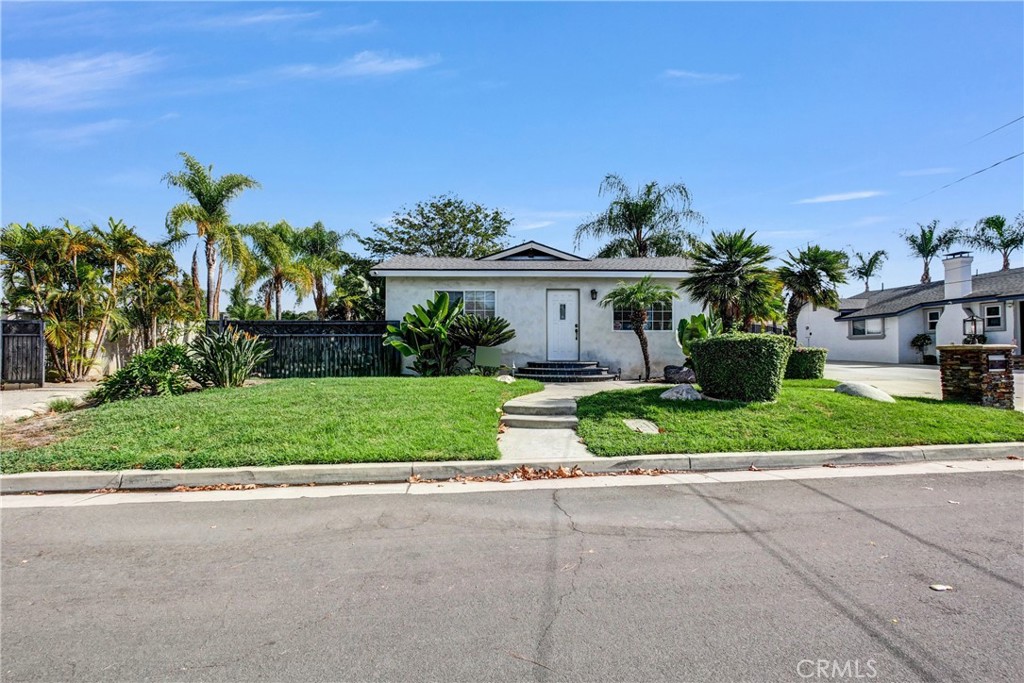 2653 Sierra Property Photo 4