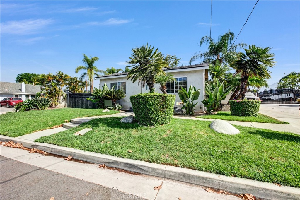 2653 Sierra Property Photo 5