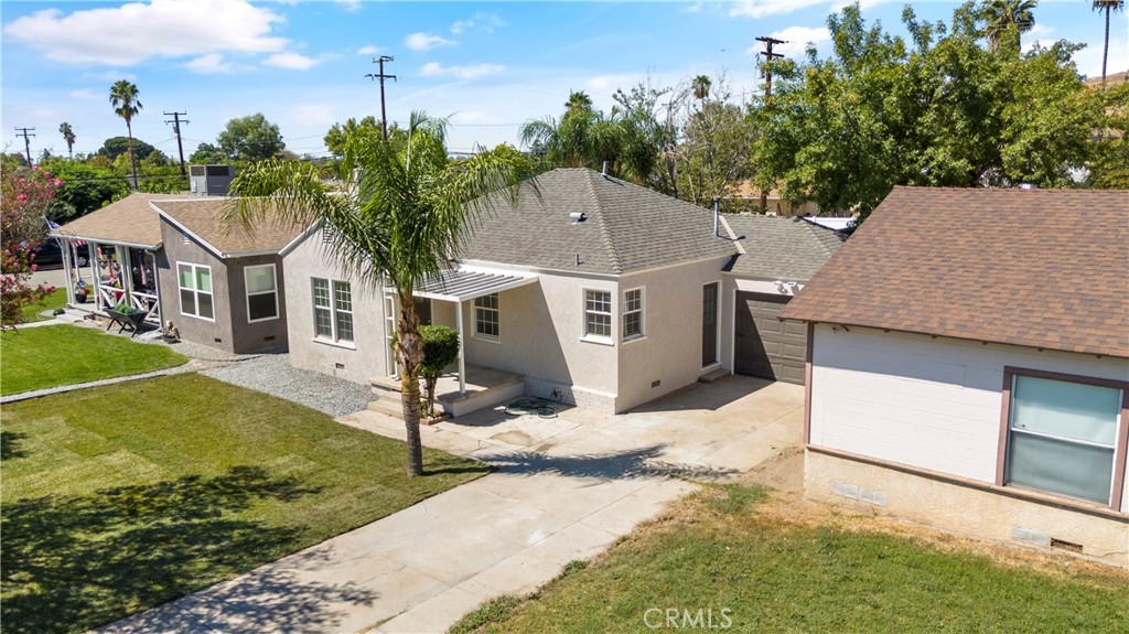 3612 N Pershing Property Photo 4