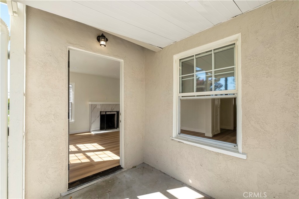 3612 N Pershing Property Photo 5