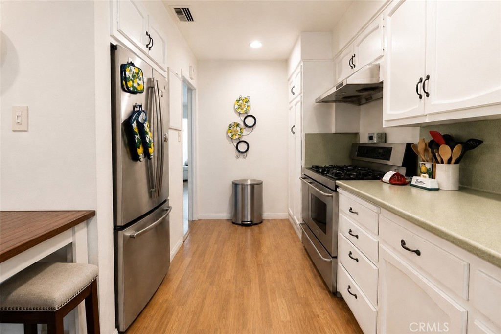 3646 Genevieve Property Photo 10