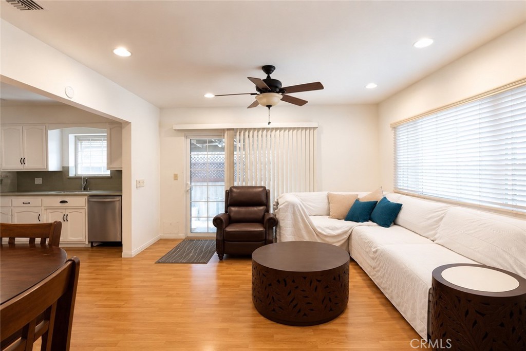 3646 Genevieve Property Photo 22